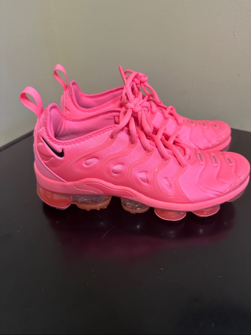 Nike vapor max Women's Hot Pink Air Bubble Sole Sneakers